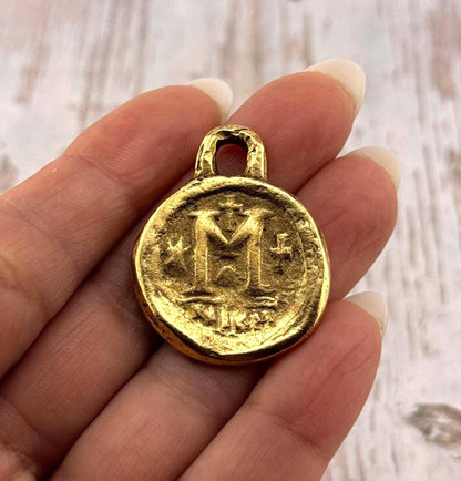 Colgante de Moneda Bizantina Réplica Grande, Baño de Oro de 18k Envejecido - AG110