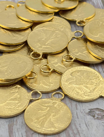 Moneda de medio dólar Walking Liberty (réplica), chapado en oro de 18 quilates con acabado satinado - ST239