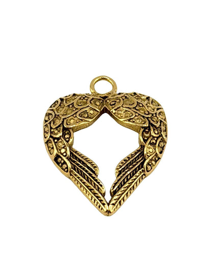 Dije de corazón con alas de ángel, chapado en oro de 18k envejecido - AG057