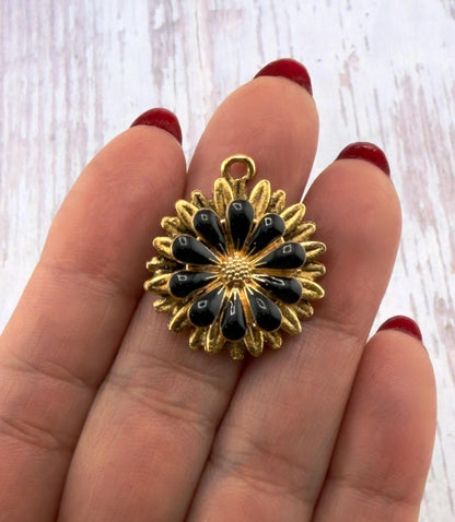 Ink Black Flower Charm, Antiqued 18k Gold Plated - AG571