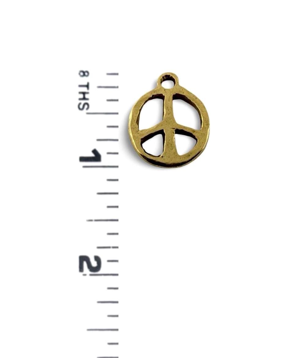 Breloque signe de paix martelé, plaqué or 18 carats vieilli - AG130