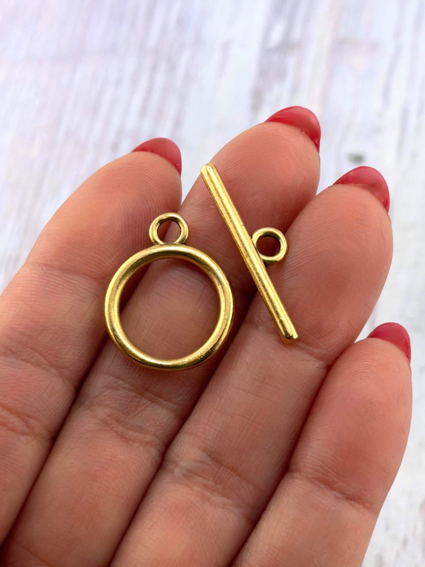 Classic Toggle Clasp, Antiqued 18k Gold Plated  - AG707
