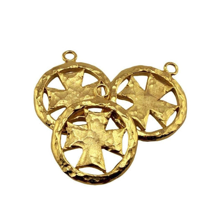 Large Cross Pendant, Satin 18k Gold Plated - ST744