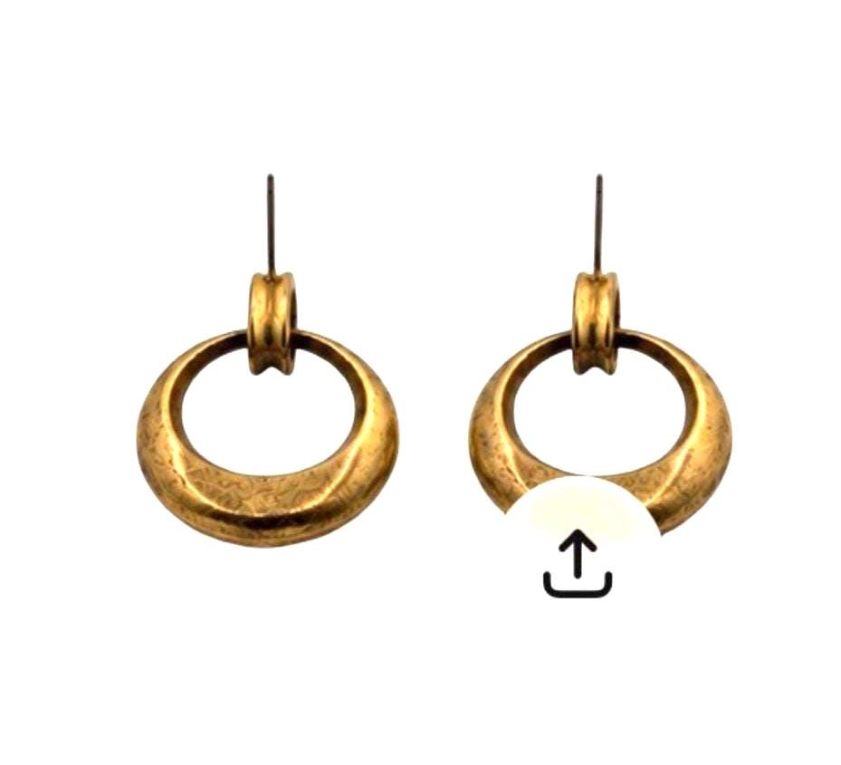 Open Circle Stud Earrings, Antiqued 18K Gold Plated - AG716