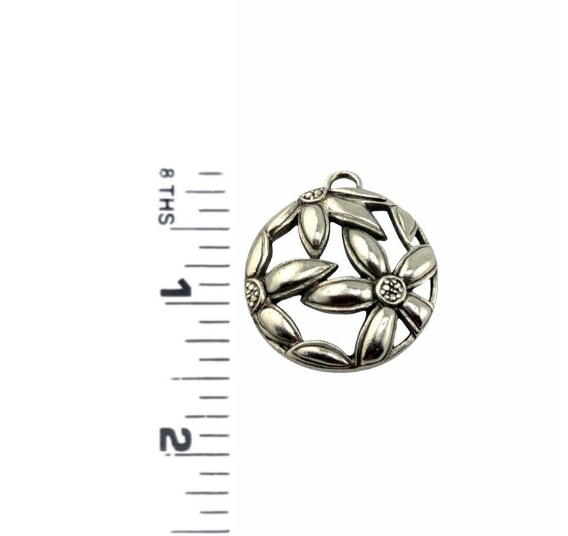 Round Boho Flower Pendant, Antiqued Pewter - PT675