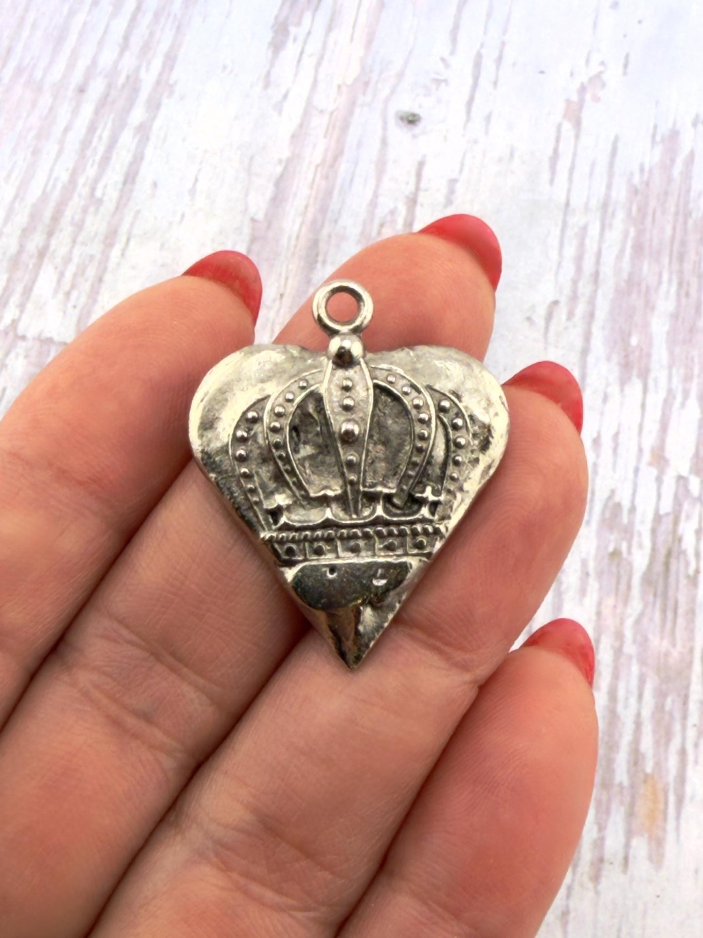 Old-World Boho Vintage Style Crown Pendant,  Antiqued Pewter - PT415
