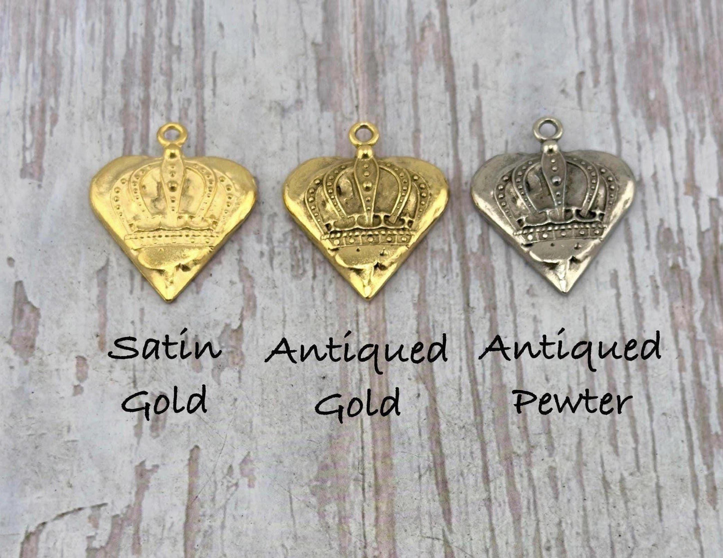Old-World Boho Vintage Style Crown Pendant,  Antiqued Pewter - PT415