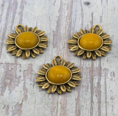 Yellow Jade Flower Charm, Antiqued Gold Plated - AG781
