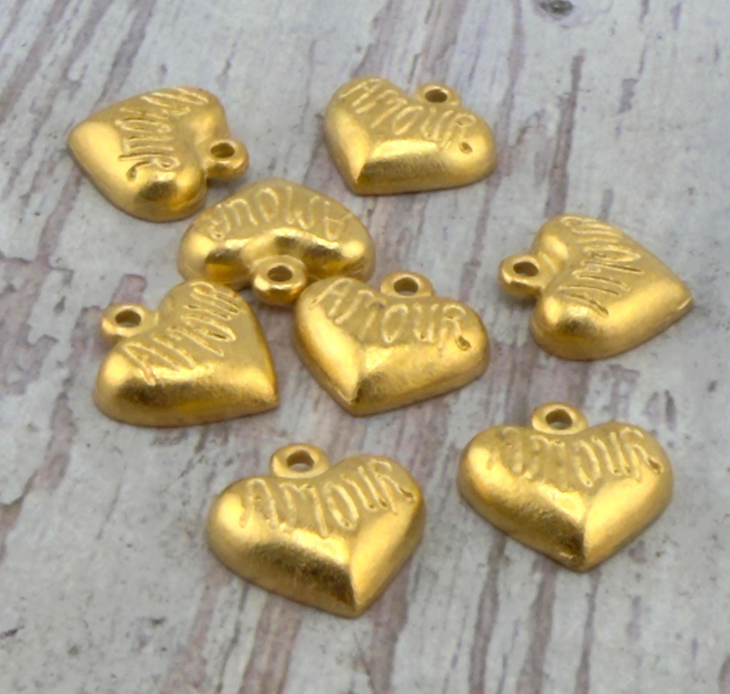 Amour Tiny Heart Charm, Satin 18k Gold Plated - ST706