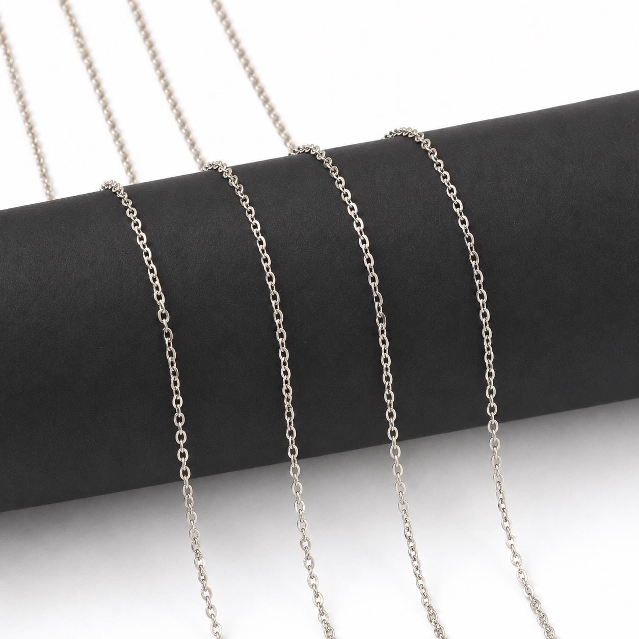 32 Feet - Flat Link Stainless Steel Minimalist Oval Twist Chain