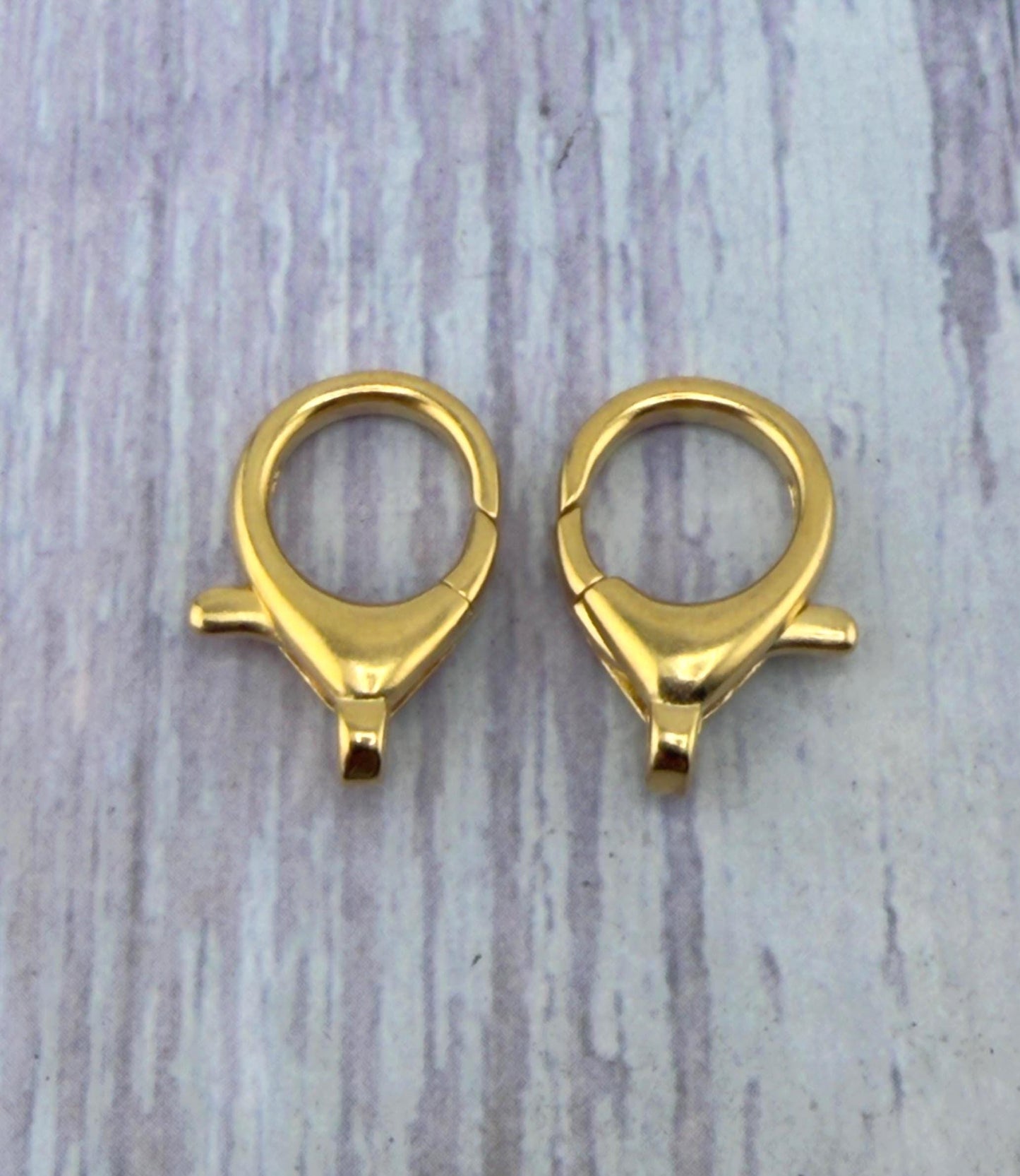 20mm Round Lobster Clasp, Satin 18k Gold Plated - ST231