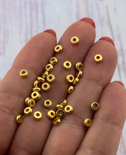 50 pcs - Tiny Metal Cylinder Beads, Satin 18k Gold Plated - ST788