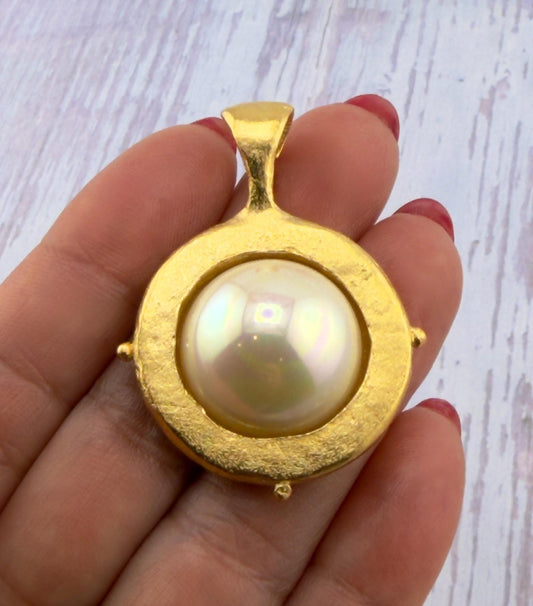 Large AB Pearl Charm, Satin Gold Plated - ST795