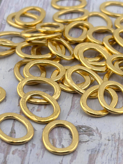 Hammered Ring Connector, Satin Gold Plated - ST248