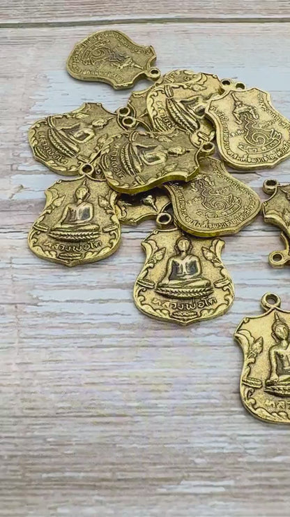 Médaillon Bouddha, plaqué or 18 carats vieilli - AG025
