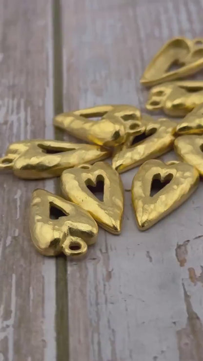 Hammered Heart Charm, Satin 18k Gold Plated - ST563
