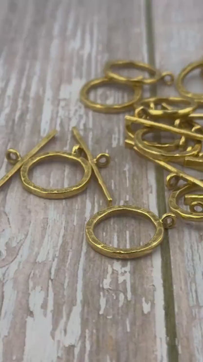 Large Hammered Round Toggle Clasp, Antiqued 18k Gold Plated - AG022