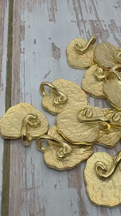 Lemon Balm Leaf Pendant, Satin 18k Gold Plated - ST189