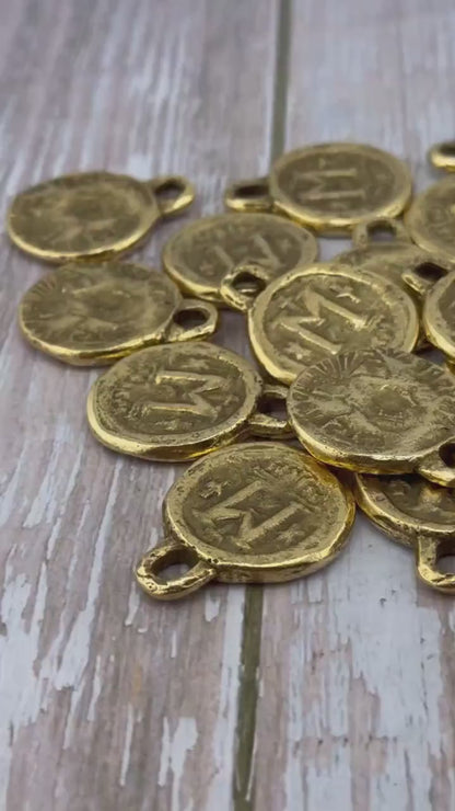 Colgante de Moneda Bizantina Réplica Grande, Baño de Oro de 18k Envejecido - AG110