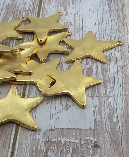 Extra-large Rounded Star Pendant, Satin 18K Gold Plated - ST279