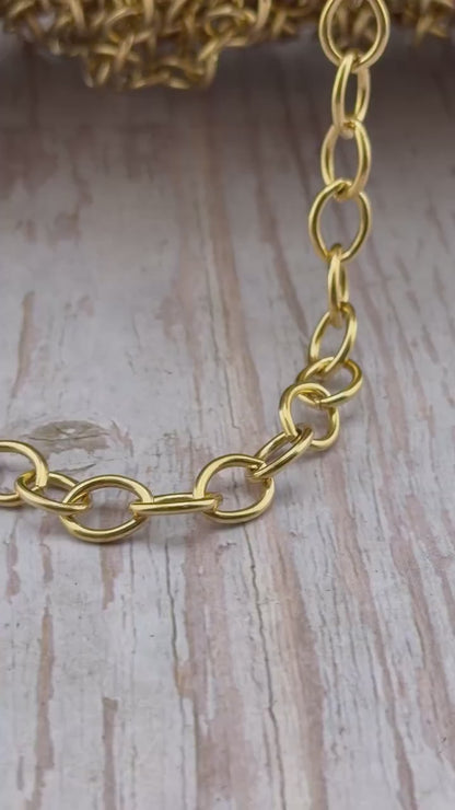 Cadena Ovalada Gruesa Tipo Cable, Bañada en Oro de 18k Envejecido - G105-CH